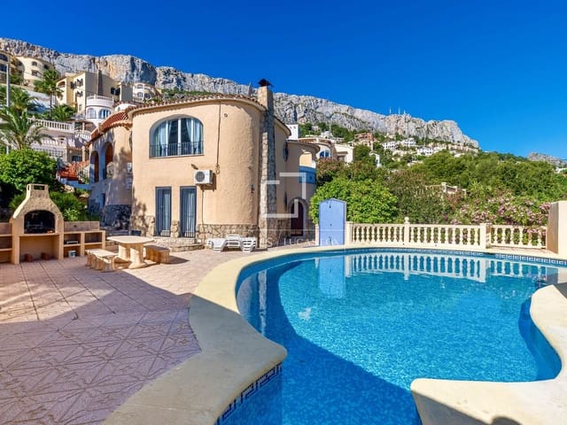 4 quarto Moradia para venda em Maryvilla, Calpe / Calp com piscina garagem - 445 000 € (Ref: 9844547)