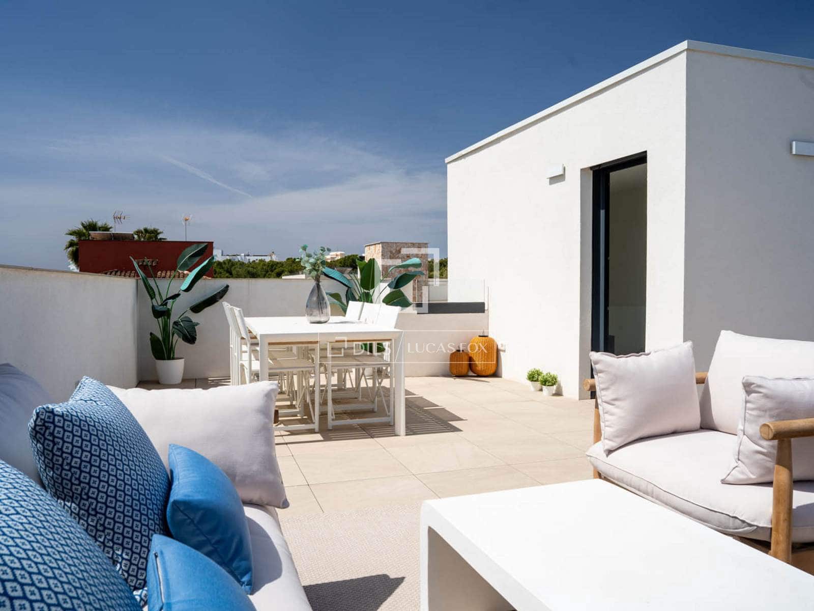 4 bedroom Villa for sale in Playa de Palma with pool - € 1,045,000 (Ref: 9844549)
