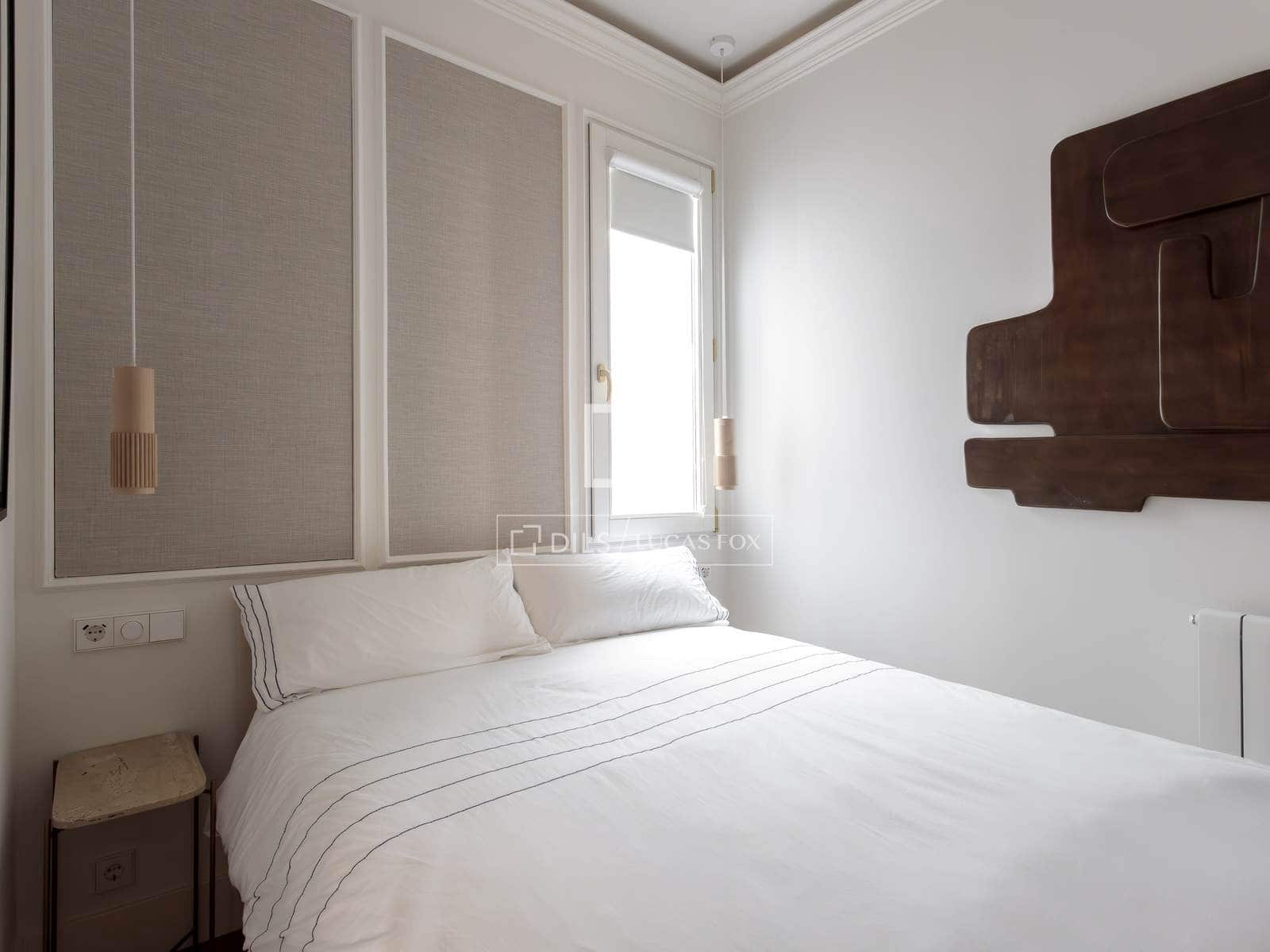2 quarto Apartamento para arrendar em Madrid cidade - 3 900 € (Ref: 9847834)