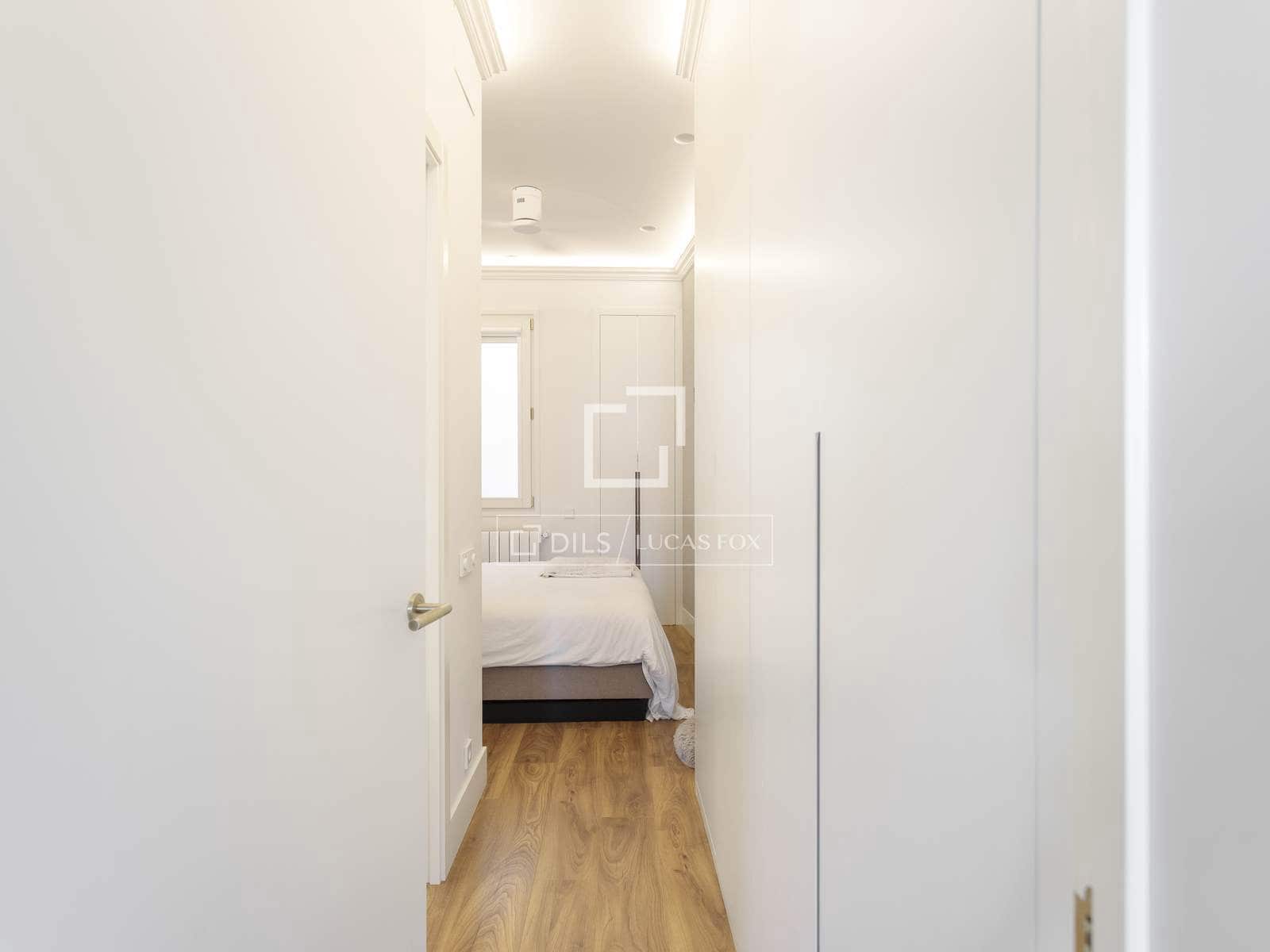 2 quarto Apartamento para arrendar em Madrid cidade - 3 900 € (Ref: 9847834)