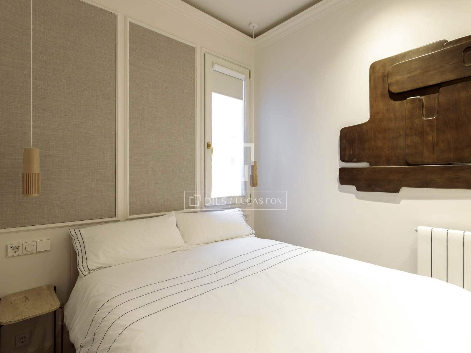 2 quarto Apartamento para arrendar em Madrid cidade - 3 900 € (Ref: 9847834)