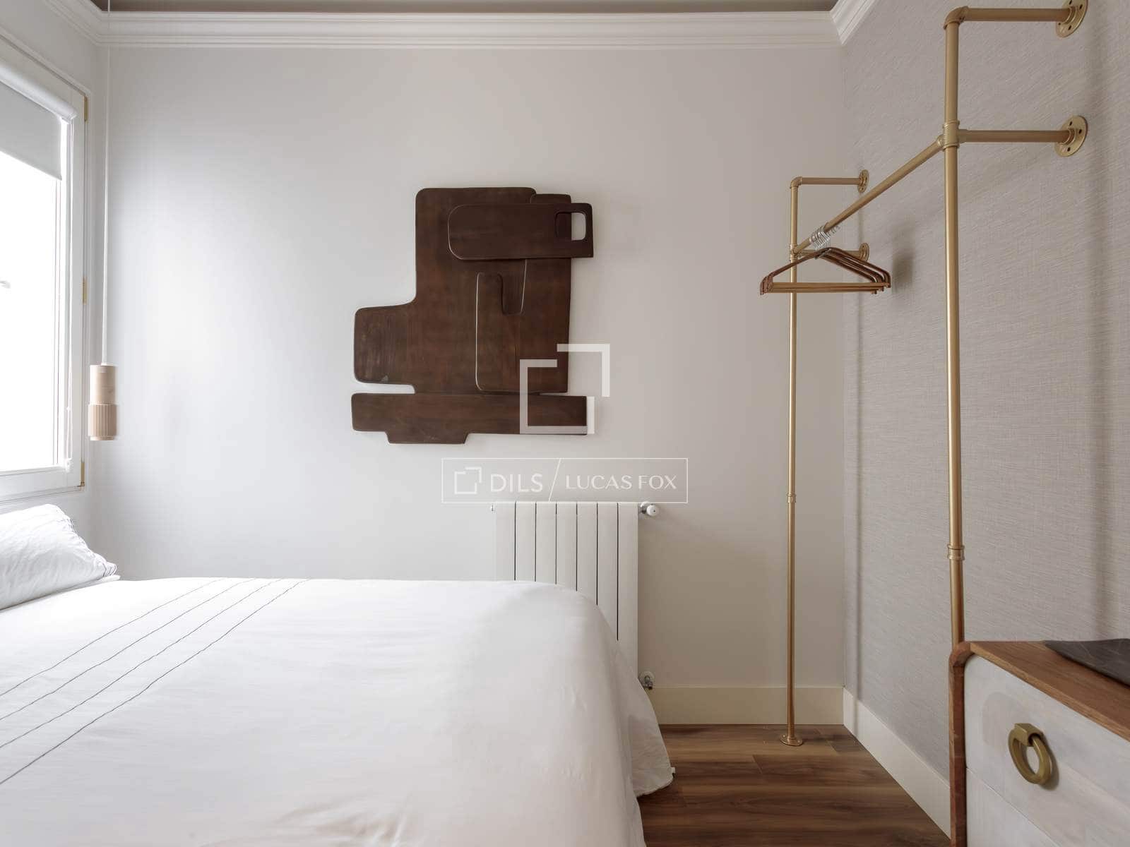 2 quarto Apartamento para arrendar em Madrid cidade - 3 900 € (Ref: 9847834)