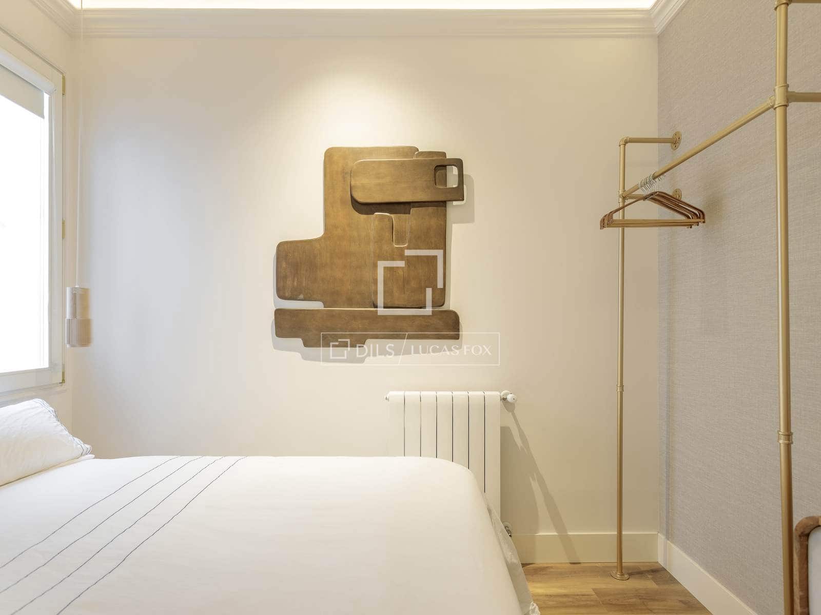 2 quarto Apartamento para arrendar em Madrid cidade - 3 900 € (Ref: 9847834)