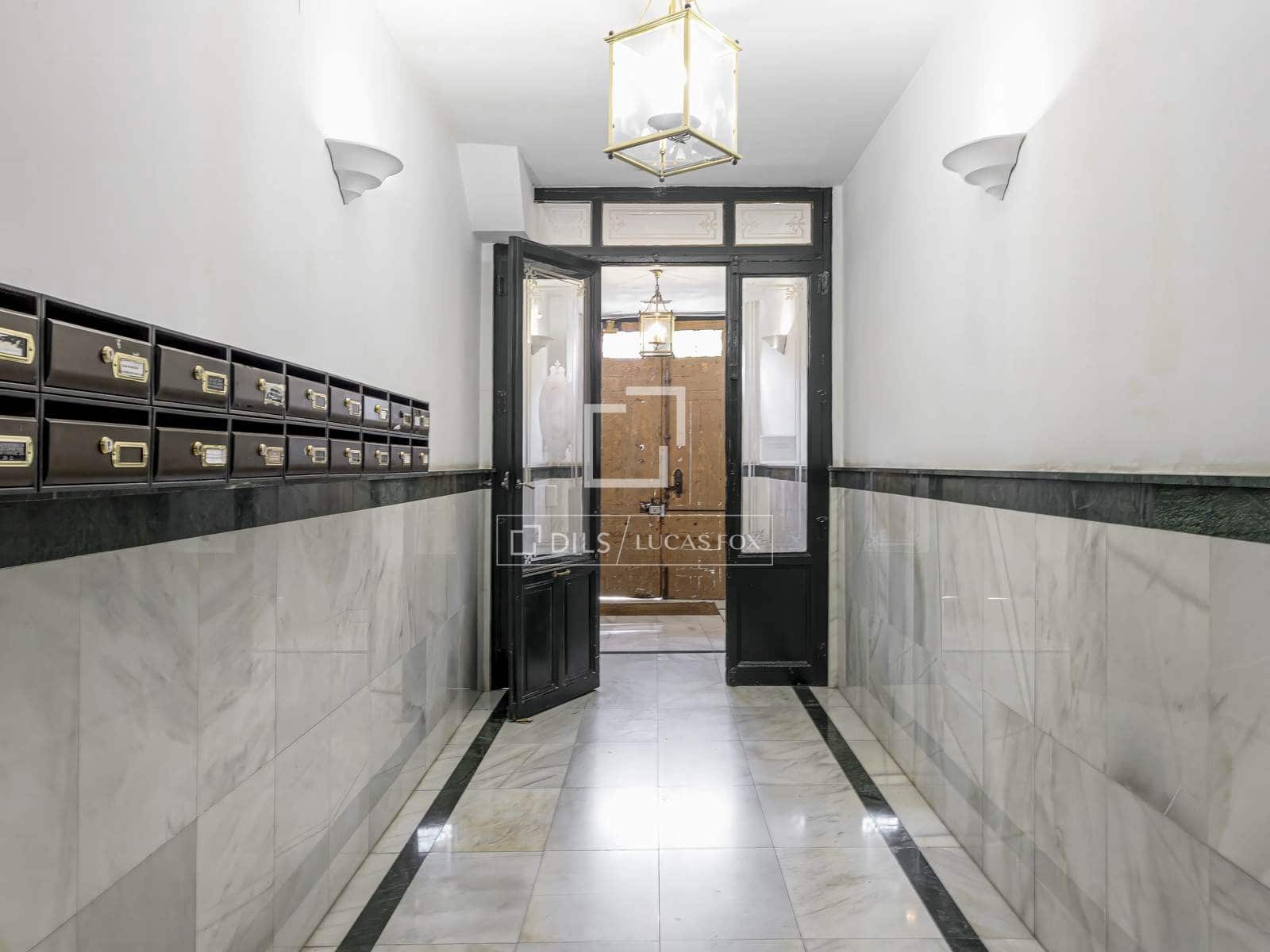 2 quarto Apartamento para arrendar em Madrid cidade - 3 900 € (Ref: 9847834)