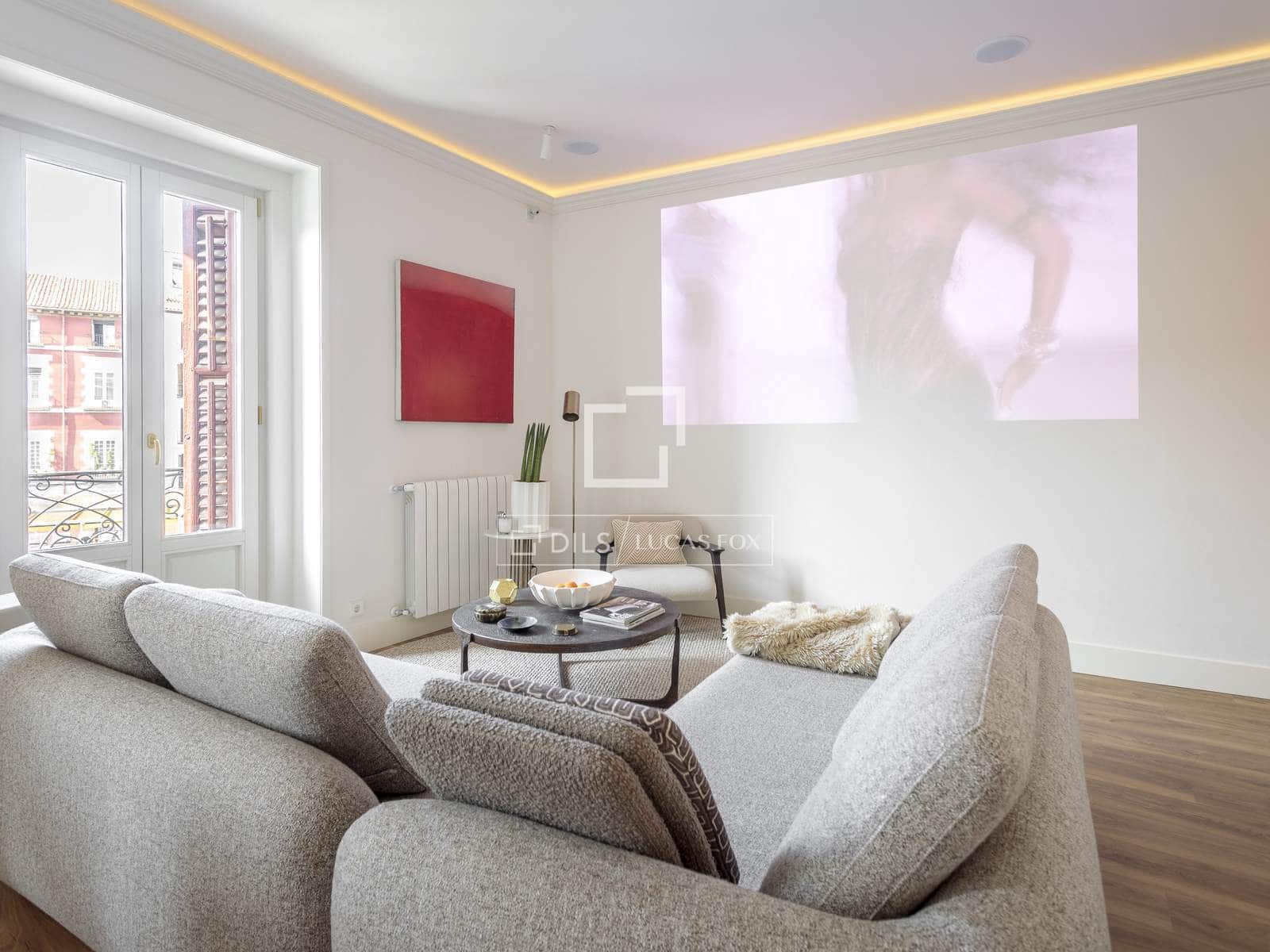 2 quarto Apartamento para arrendar em Madrid cidade - 3 900 € (Ref: 9847834)