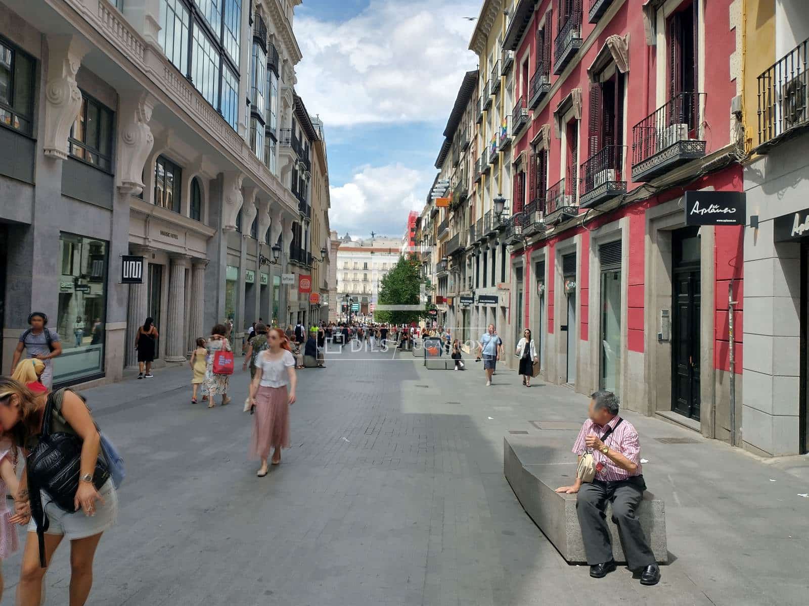 1 Zimmer Apartment zu vermieten in Madrid Stadt - 1.350 € (Ref: 9847835)