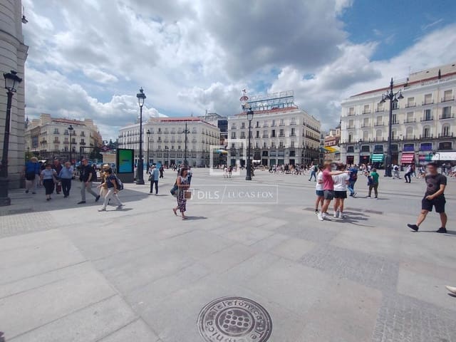 1 soveværelse Lejlighed til leje i Madrid by - € 1.350 (Ref: 9847835)