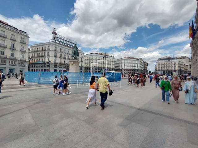1 soveværelse Lejlighed til leje i Madrid by - € 1.350 (Ref: 9847835)