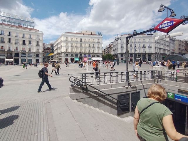 1 soveværelse Lejlighed til leje i Madrid by - € 1.350 (Ref: 9847835)
