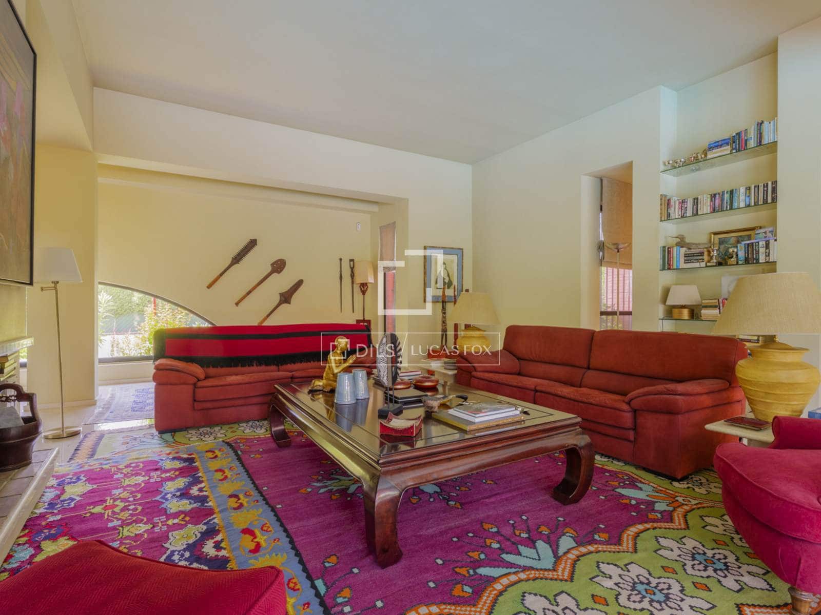 Chalet de 4 habitaciones en Pozuelo de Alarcón en venta con piscina garaje - 3.500.000 € (Ref: 9847838)