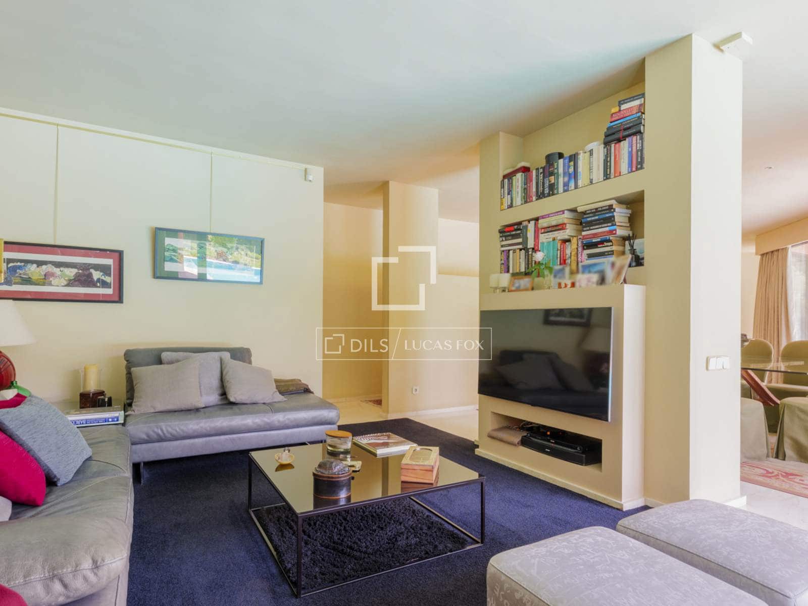 Chalet de 4 habitaciones en Pozuelo de Alarcón en venta con piscina garaje - 3.500.000 € (Ref: 9847838)