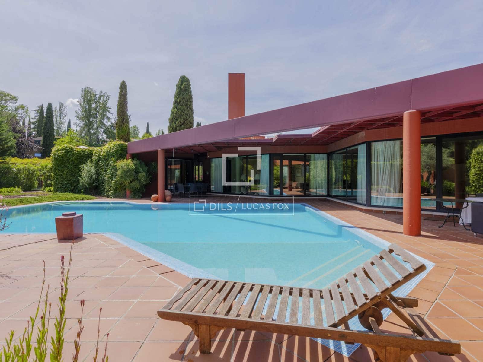 Chalet de 4 habitaciones en Pozuelo de Alarcón en venta con piscina garaje - 3.500.000 € (Ref: 9847838)