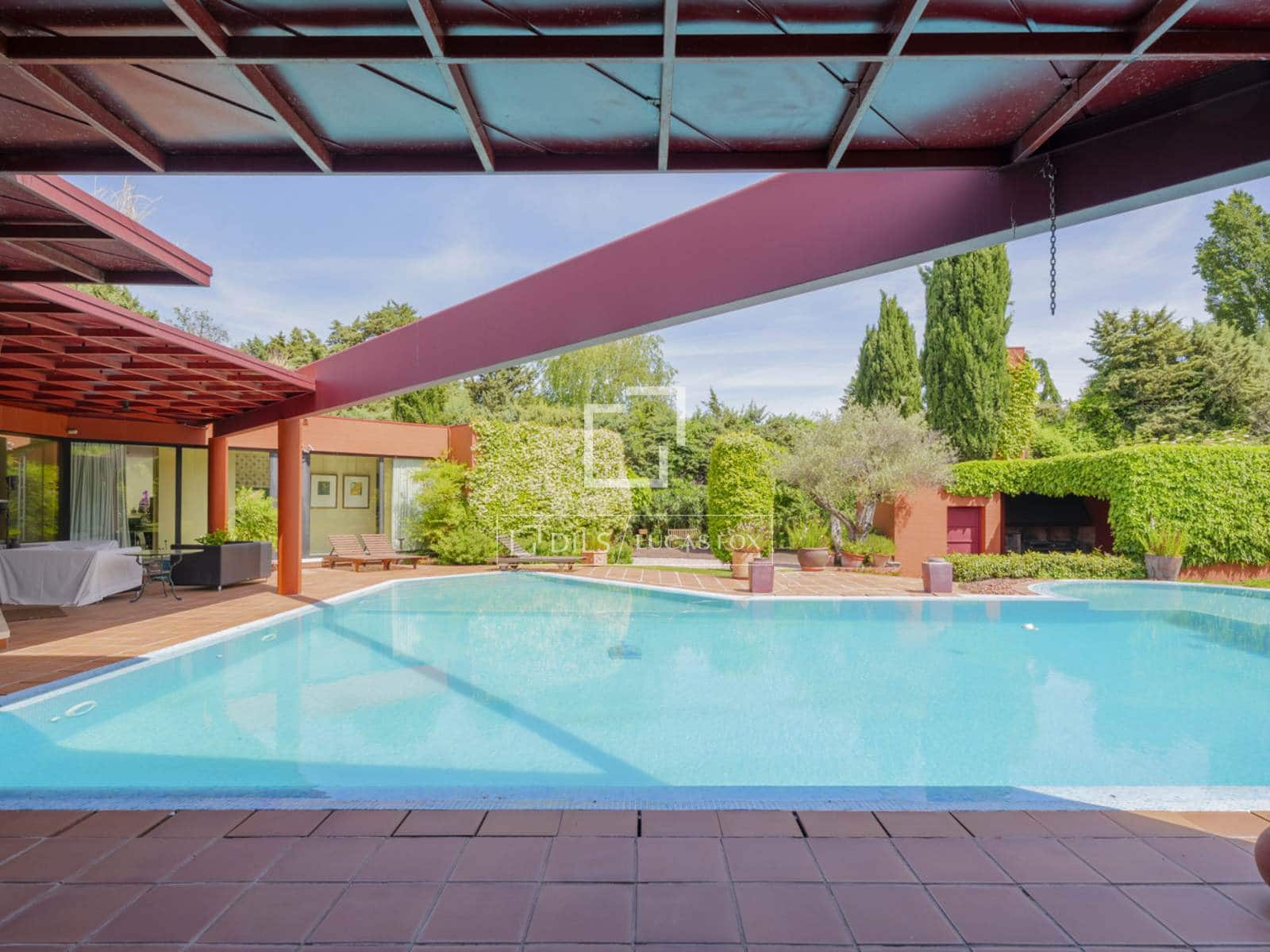 Chalet de 4 habitaciones en Pozuelo de Alarcón en venta con piscina garaje - 3.500.000 € (Ref: 9847838)