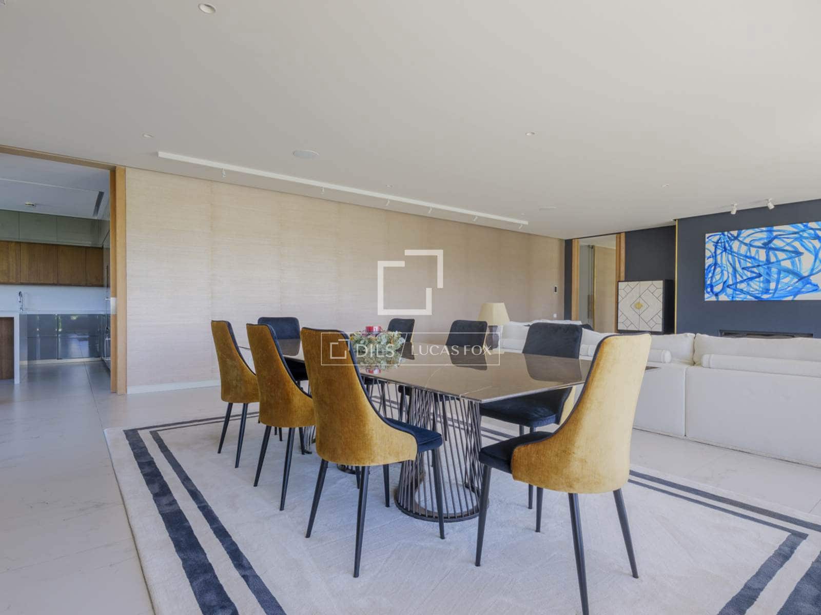 5 soveværelse Lejlighed til leje i Pozuelo de Alarcon med swimmingpool garage - € 12.800 (Ref: 9847839)