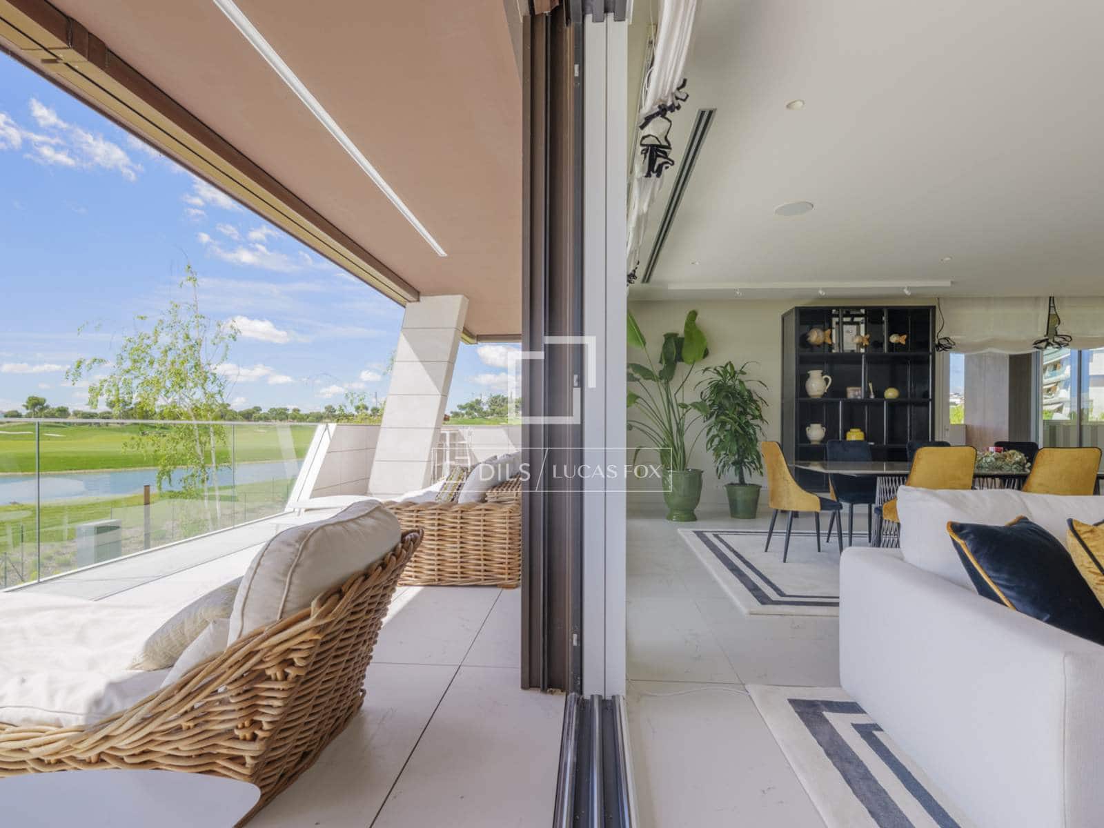 5 soveværelse Lejlighed til leje i Pozuelo de Alarcon med swimmingpool garage - € 12.800 (Ref: 9847839)