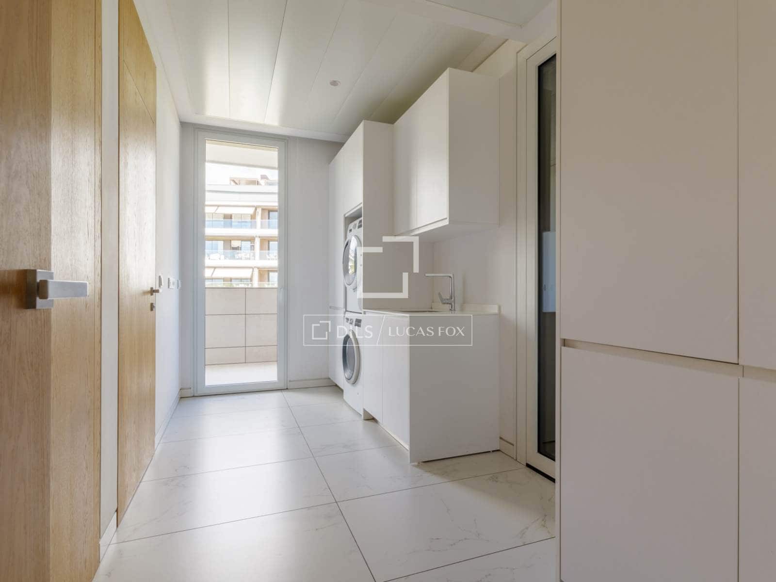 5 soveværelse Lejlighed til leje i Pozuelo de Alarcon med swimmingpool garage - € 12.800 (Ref: 9847839)