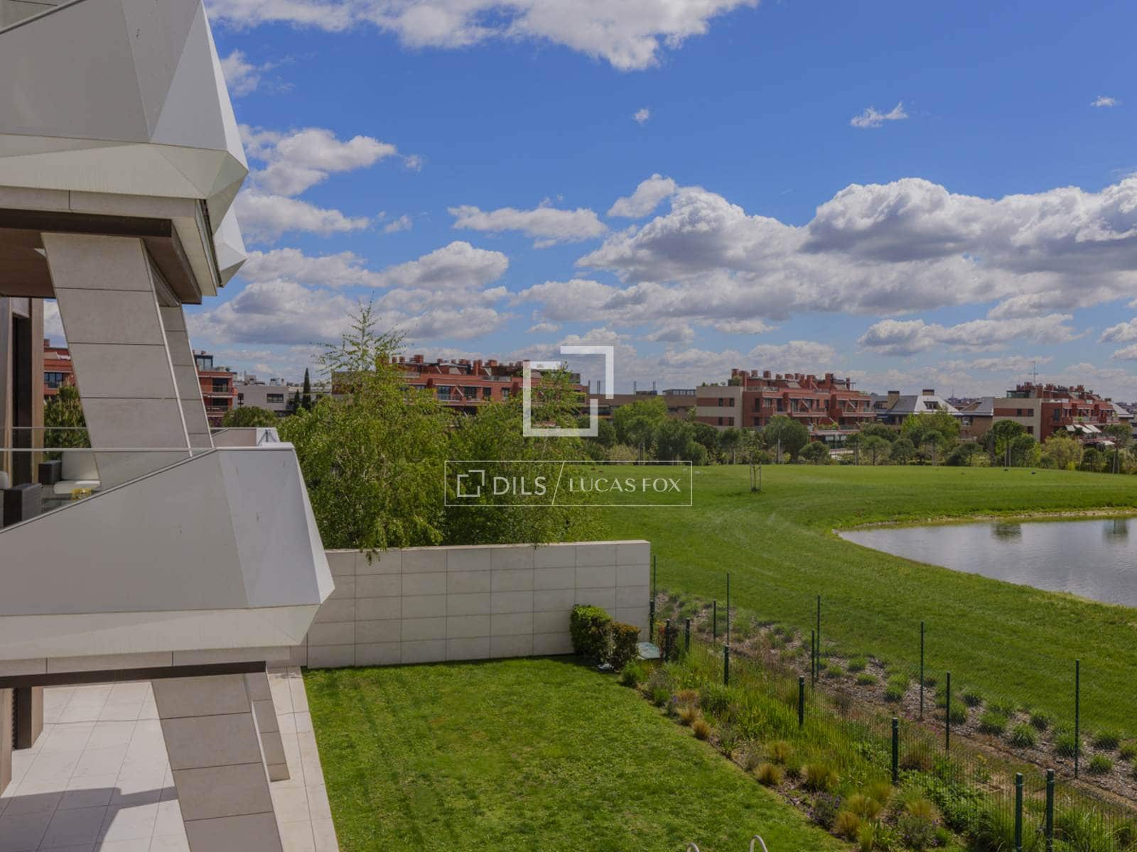 5 soveværelse Lejlighed til leje i Pozuelo de Alarcon med swimmingpool garage - € 12.800 (Ref: 9847839)
