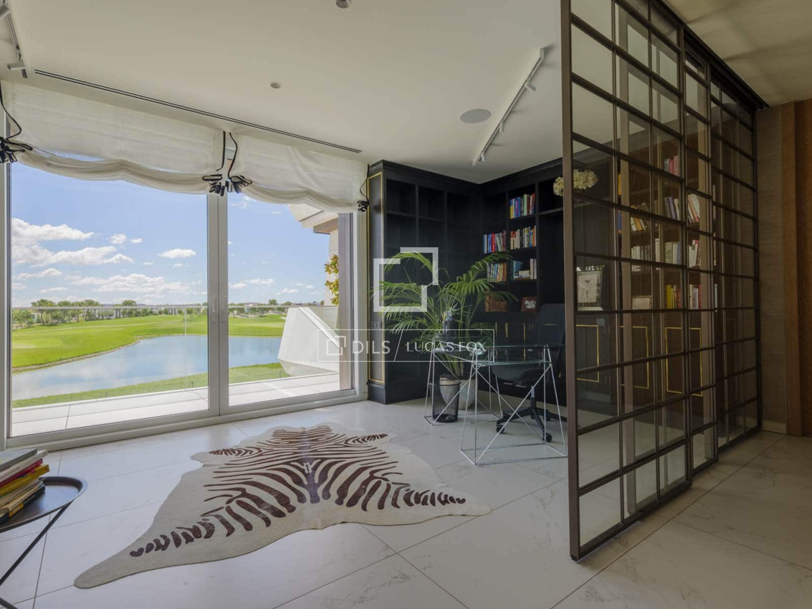 5 soveværelse Lejlighed til leje i Pozuelo de Alarcon med swimmingpool garage - € 12.800 (Ref: 9847839)