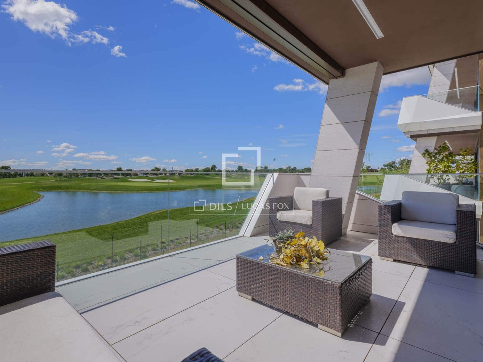 5 soveværelse Lejlighed til leje i Pozuelo de Alarcon med swimmingpool garage - € 12.800 (Ref: 9847839)