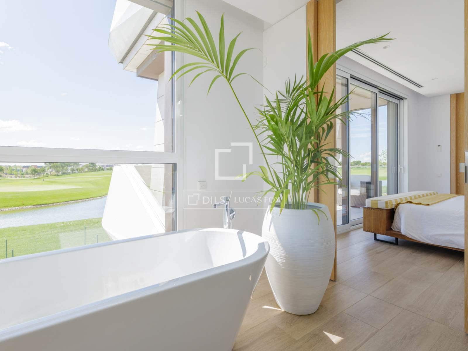 5 soveværelse Lejlighed til leje i Pozuelo de Alarcon med swimmingpool garage - € 12.800 (Ref: 9847839)