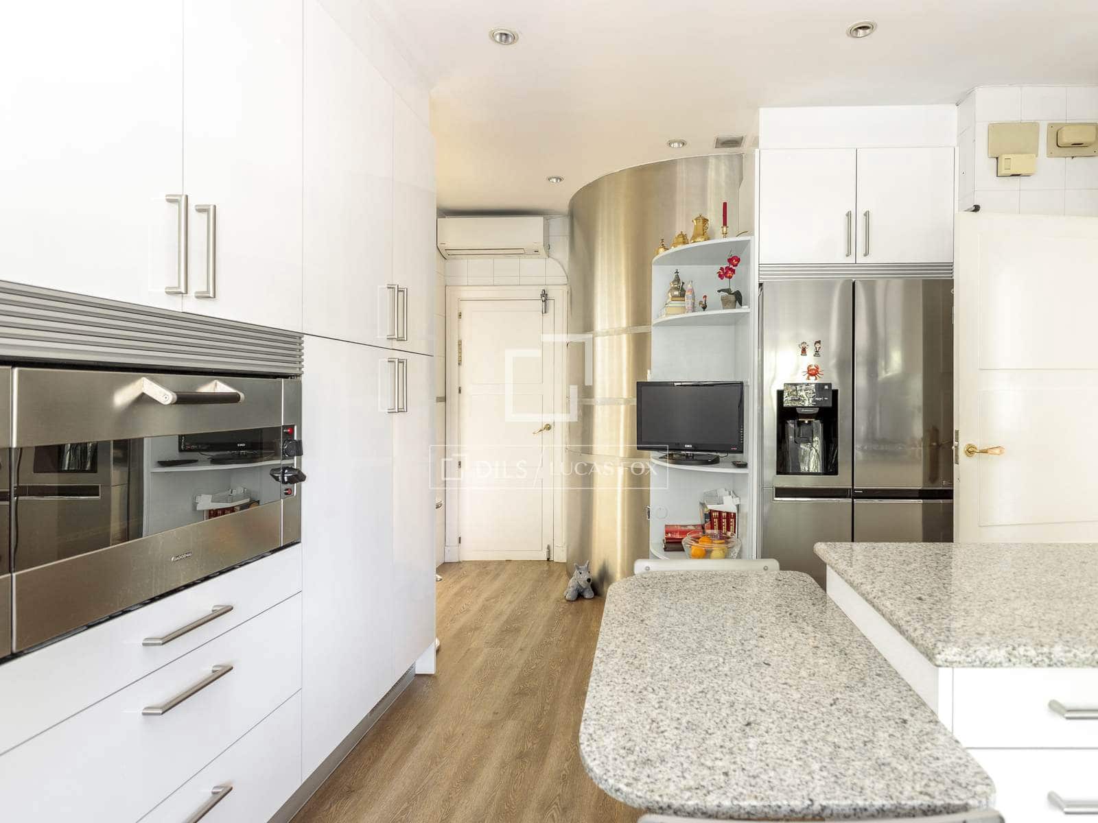 6 camera da letto Villa in vendita in Madrid citta con garage - 3.000.000 € (Rif: 9848394)