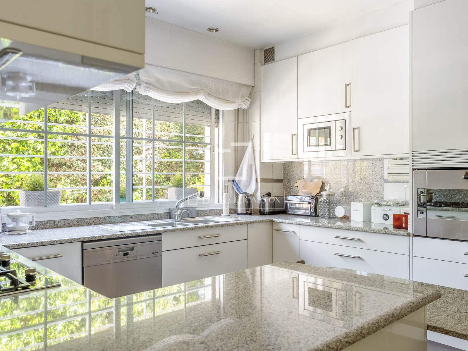 6 camera da letto Villa in vendita in Madrid citta con garage - 3.000.000 € (Rif: 9848394)