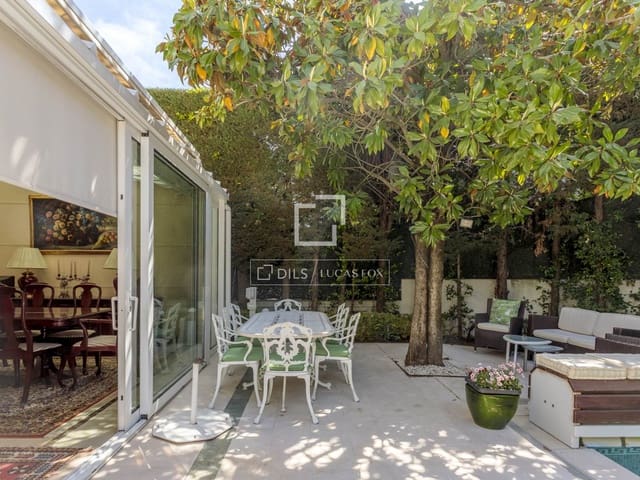 6 camera da letto Villa in vendita in Madrid città con garage - 3.000.000 € (Rif: 9848394)