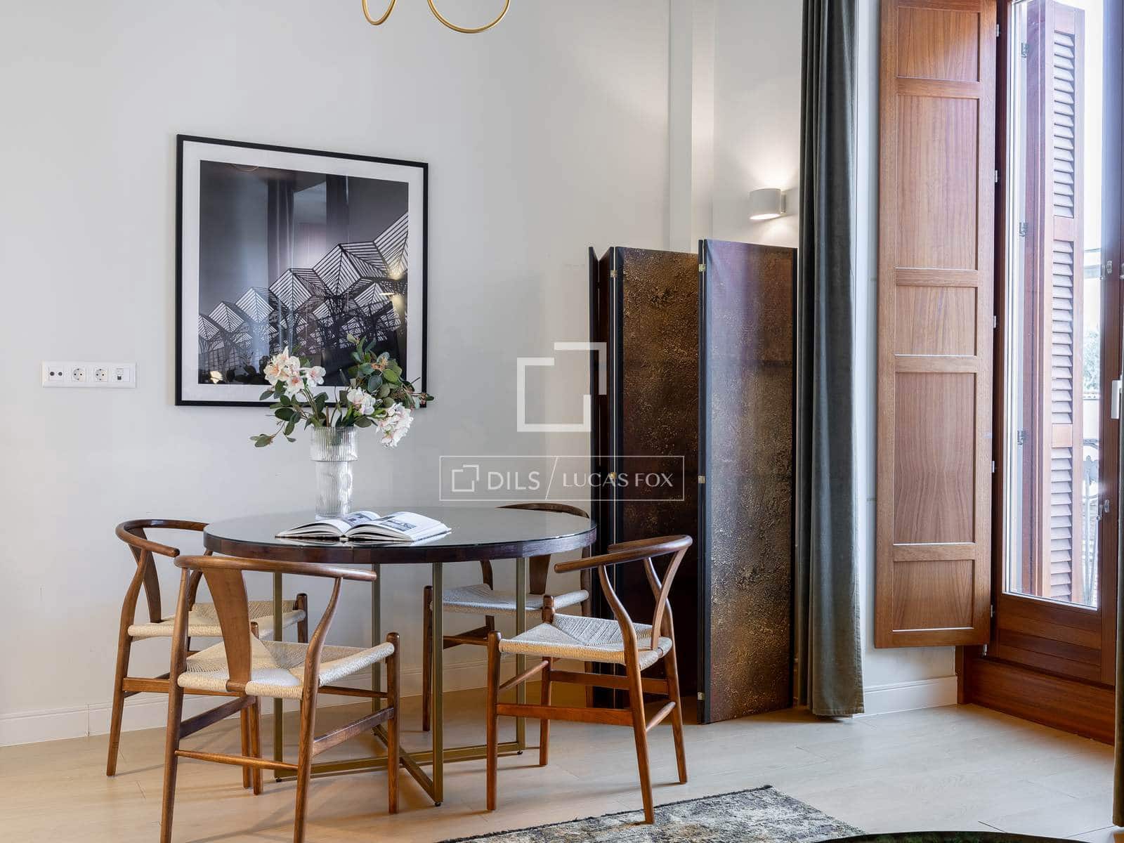 2 soveværelse Lejlighed til leje i Madrid by - € 3.300 (Ref: 9848395)