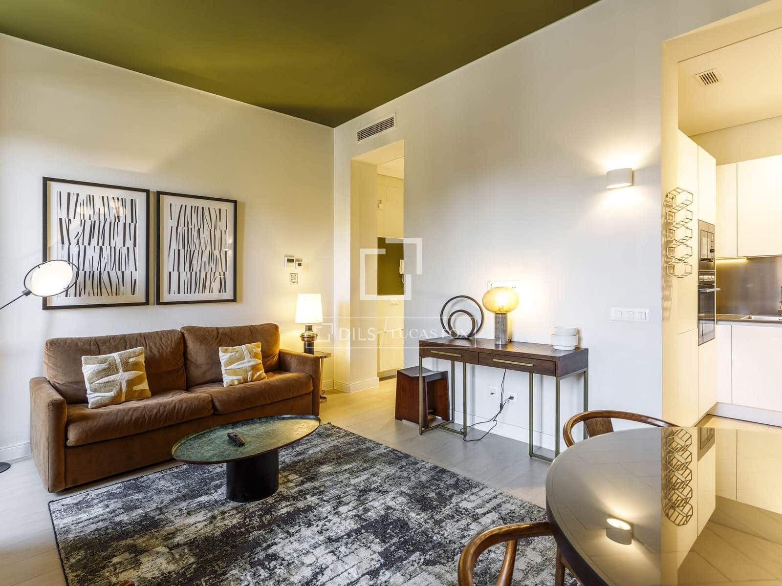 2 sovrum Lägenhet att hyra i Madrid stad - 3 300 € (Ref: 9848395)