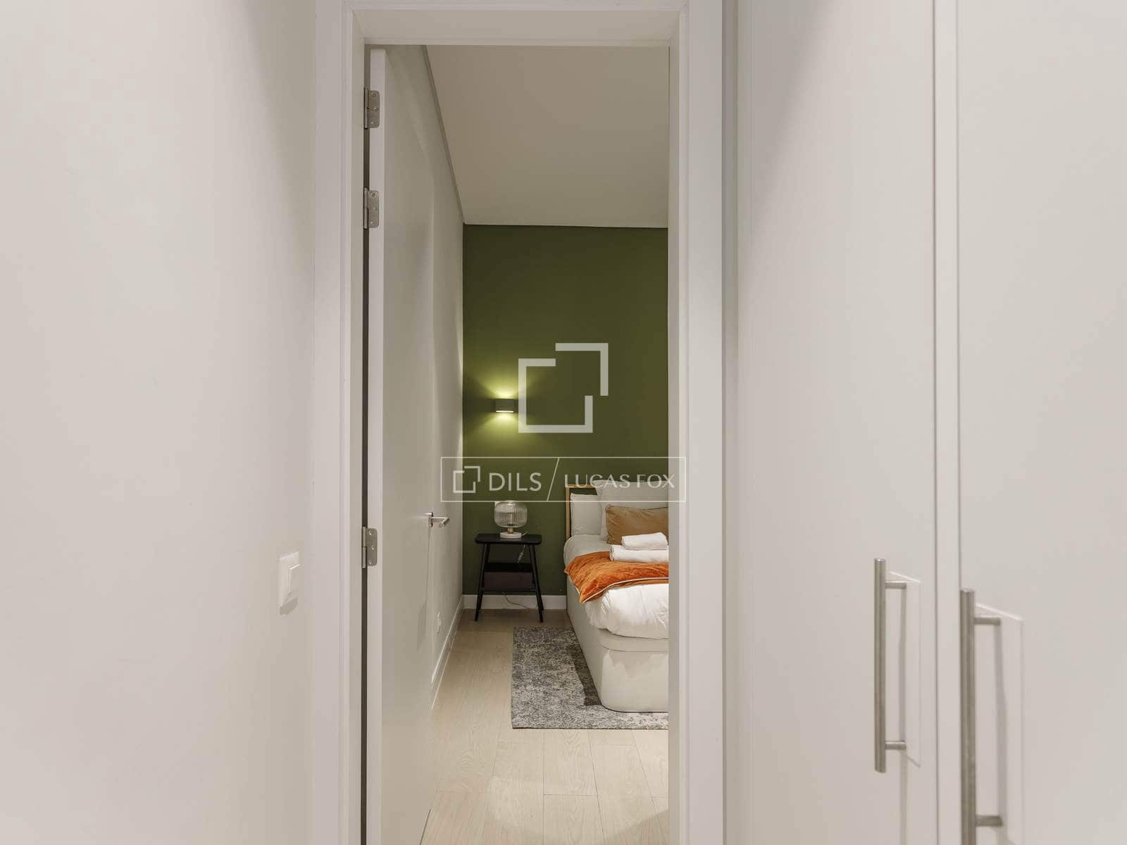 2 sovrum Lägenhet att hyra i Madrid stad - 3 300 € (Ref: 9848395)