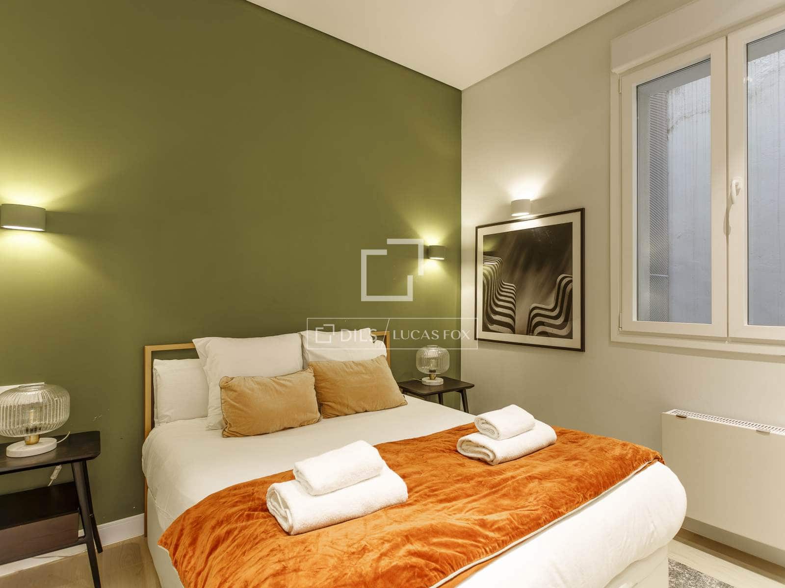 2 sovrum Lägenhet att hyra i Madrid stad - 3 300 € (Ref: 9848395)