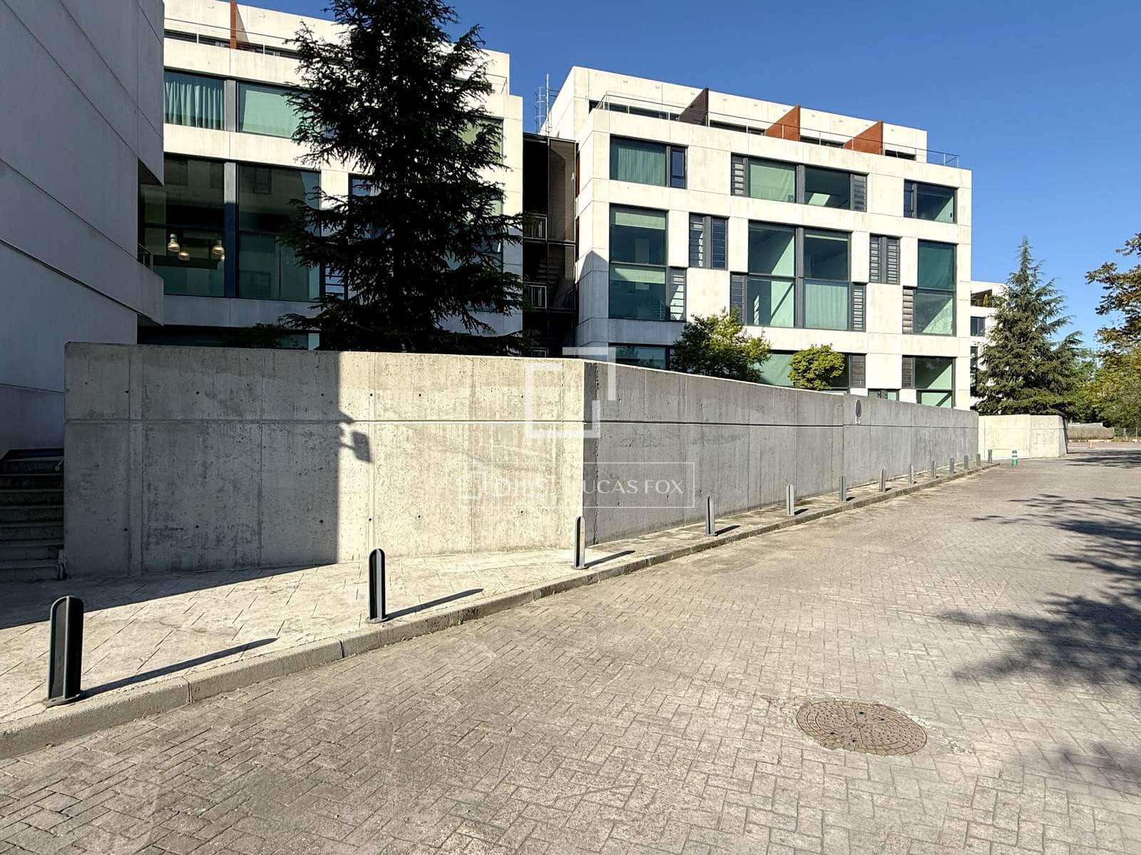 Apartment for sale in Alcobendas - € 950,000 (Ref: 9848396)
