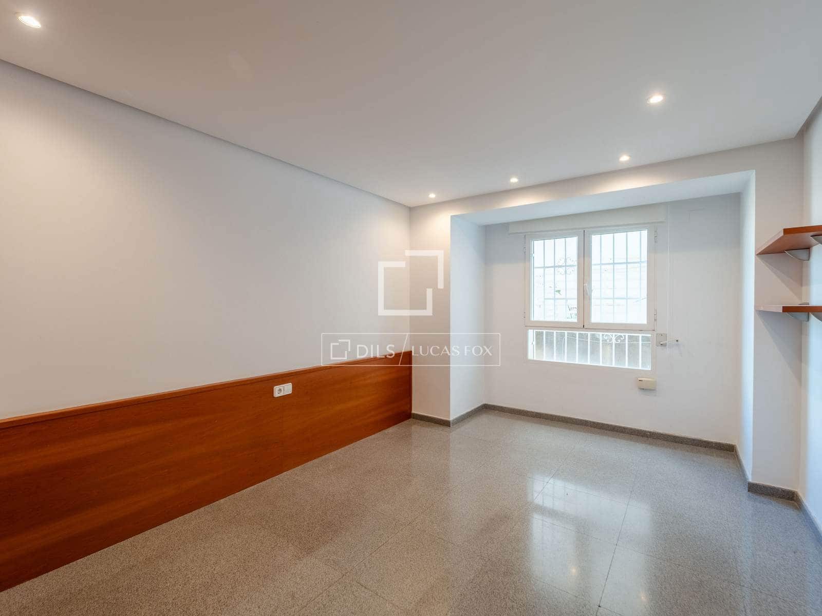 3 bedroom Apartment for rent in Valencia city - € 2,900 (Ref: 9848397)