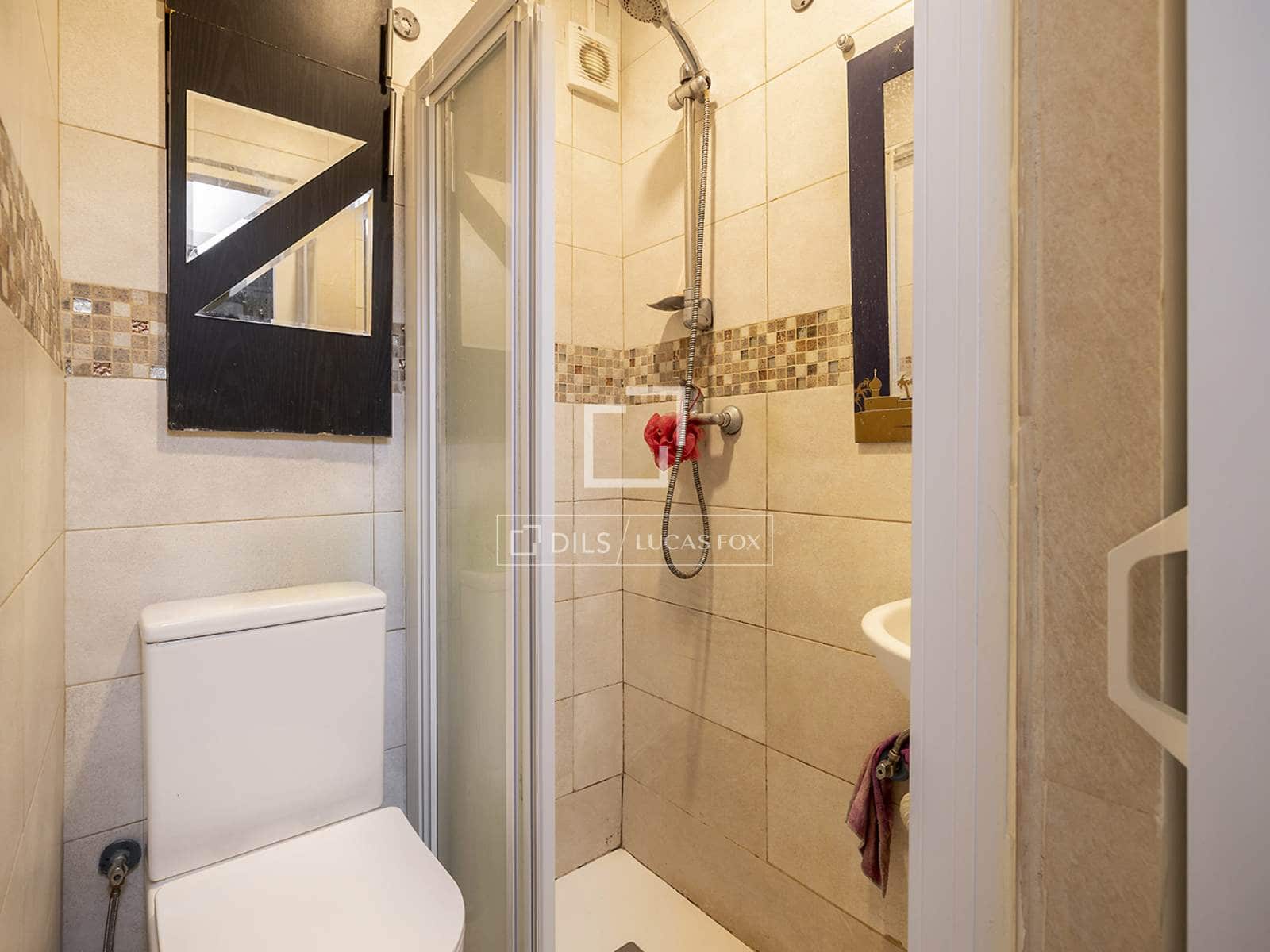4 Zimmer Apartment zu verkaufen in Barcelona Stadt mit Garage - 580.000 € (Ref: 9848398)