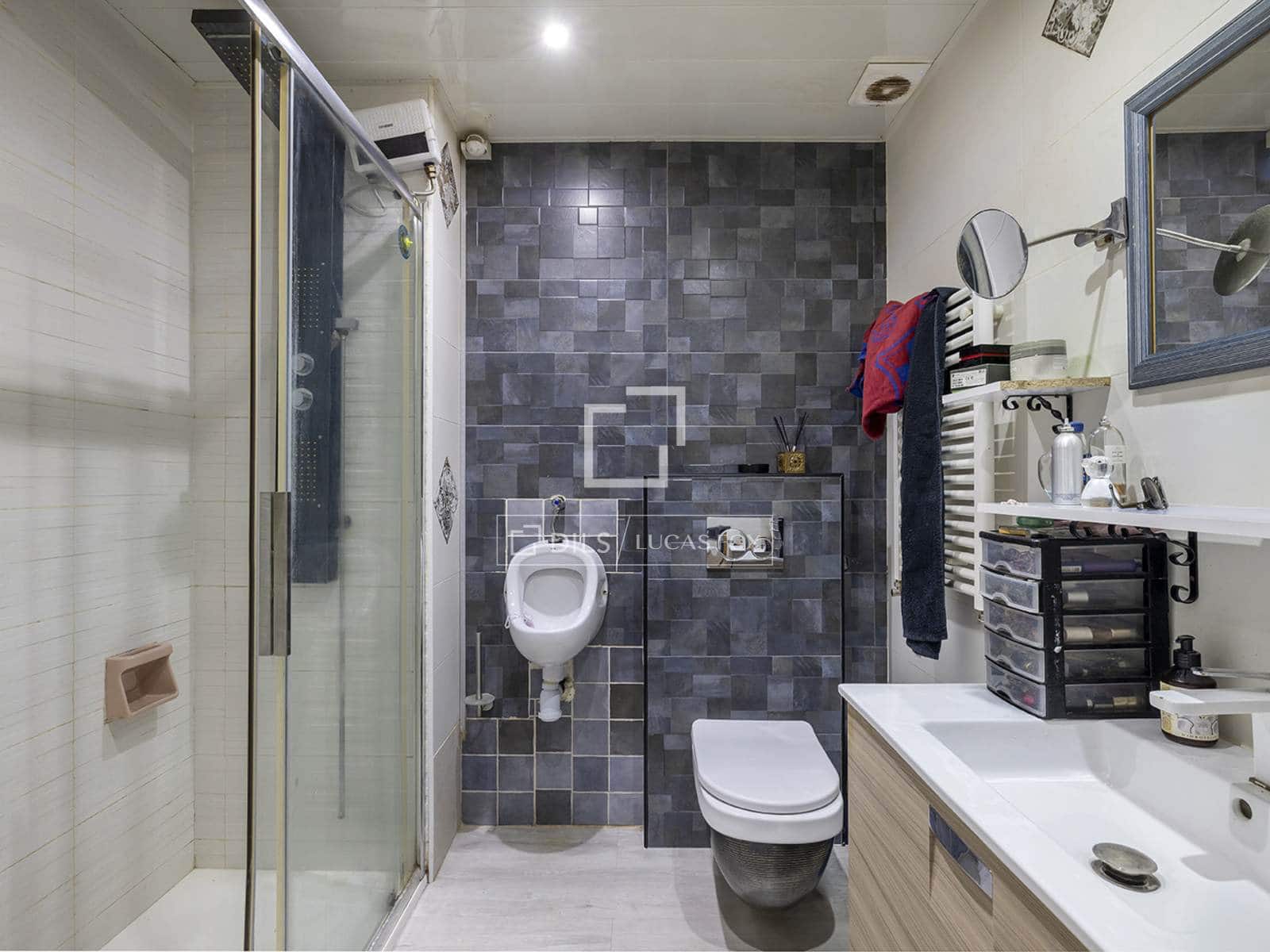 4 Zimmer Apartment zu verkaufen in Barcelona Stadt mit Garage - 580.000 € (Ref: 9848398)
