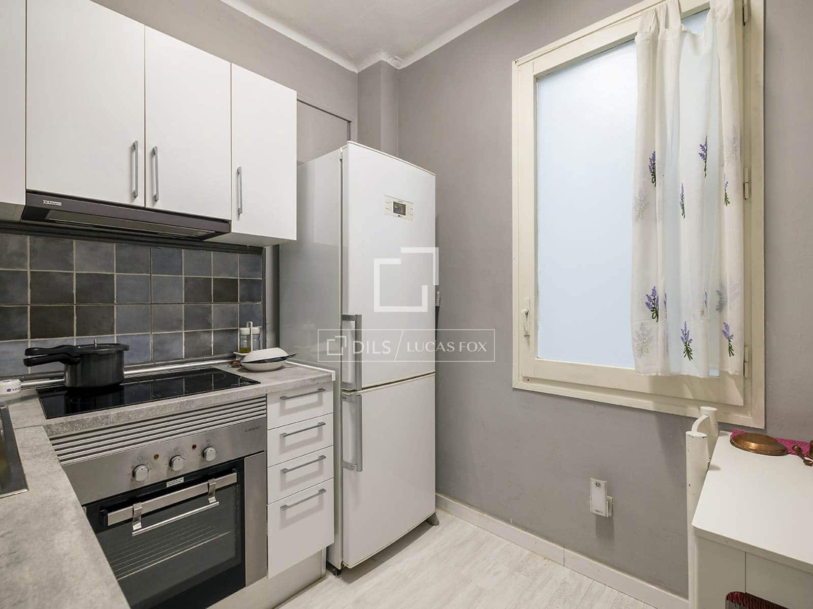 4 Zimmer Apartment zu verkaufen in Barcelona Stadt mit Garage - 580.000 € (Ref: 9848398)