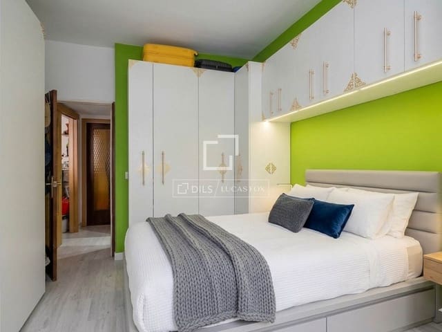 4 Zimmer Apartment zu verkaufen in Barcelona Stadt mit Garage - 580.000 € (Ref: 9848398)