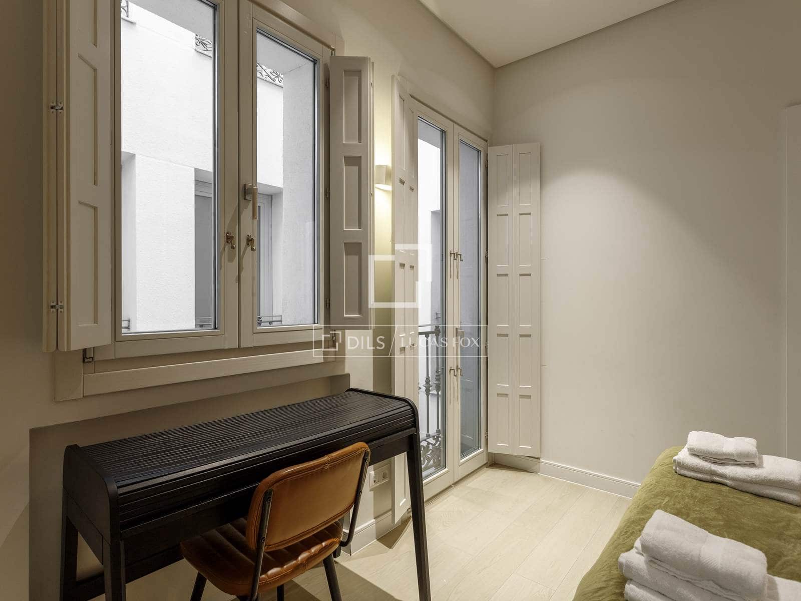 2 sovrum Lägenhet att hyra i Madrid stad - 3 350 € (Ref: 9848399)