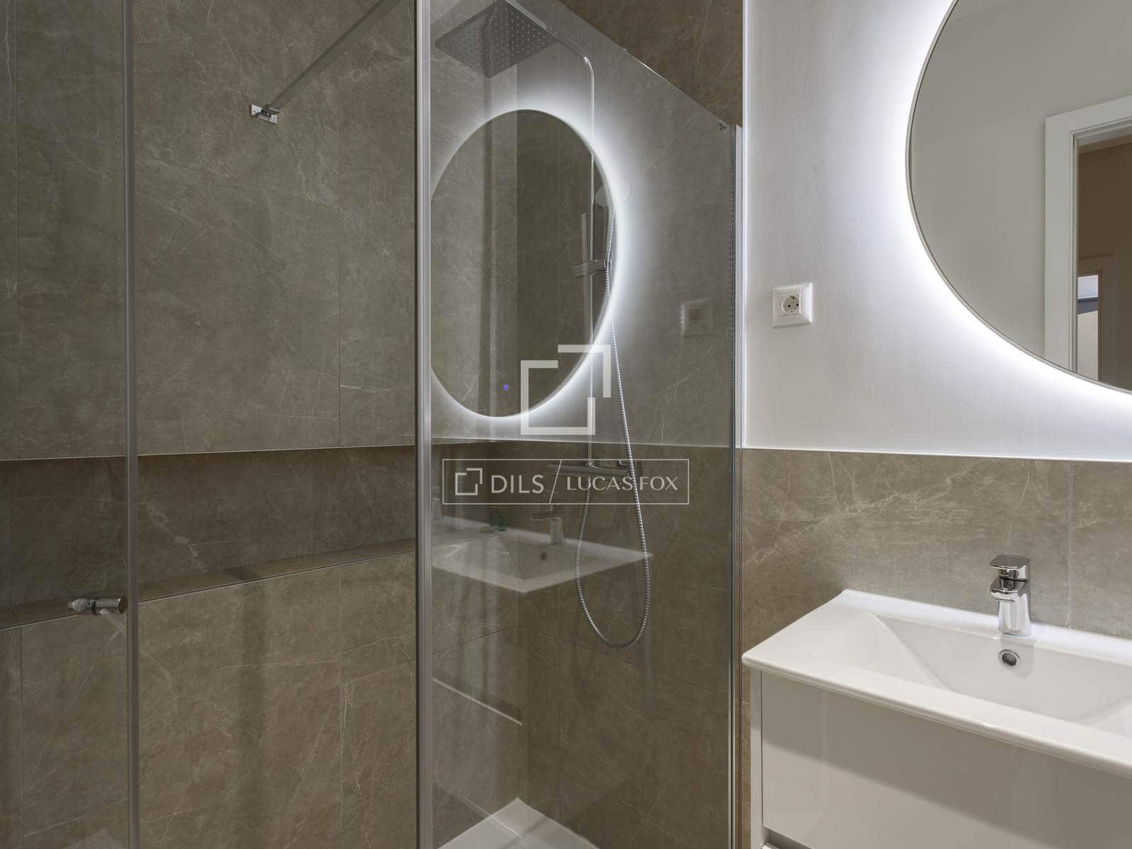 2 sovrum Lägenhet att hyra i Madrid stad - 3 350 € (Ref: 9848399)
