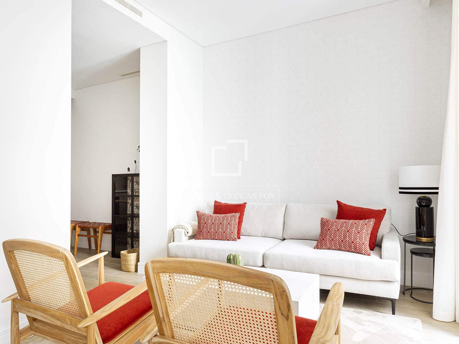 2 slaapkamer Appartement te huur in Madrid stad - € 3.400 (Ref: 9848400)