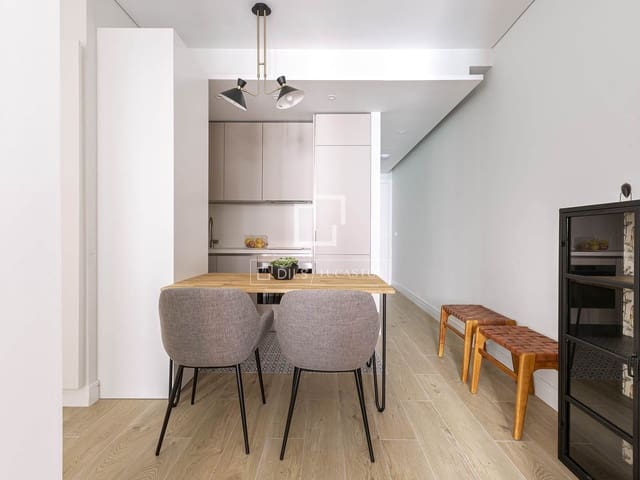2 slaapkamer Appartement te huur in Trafalgar, Madrid stad - € 3.400 (Ref: 9848400)