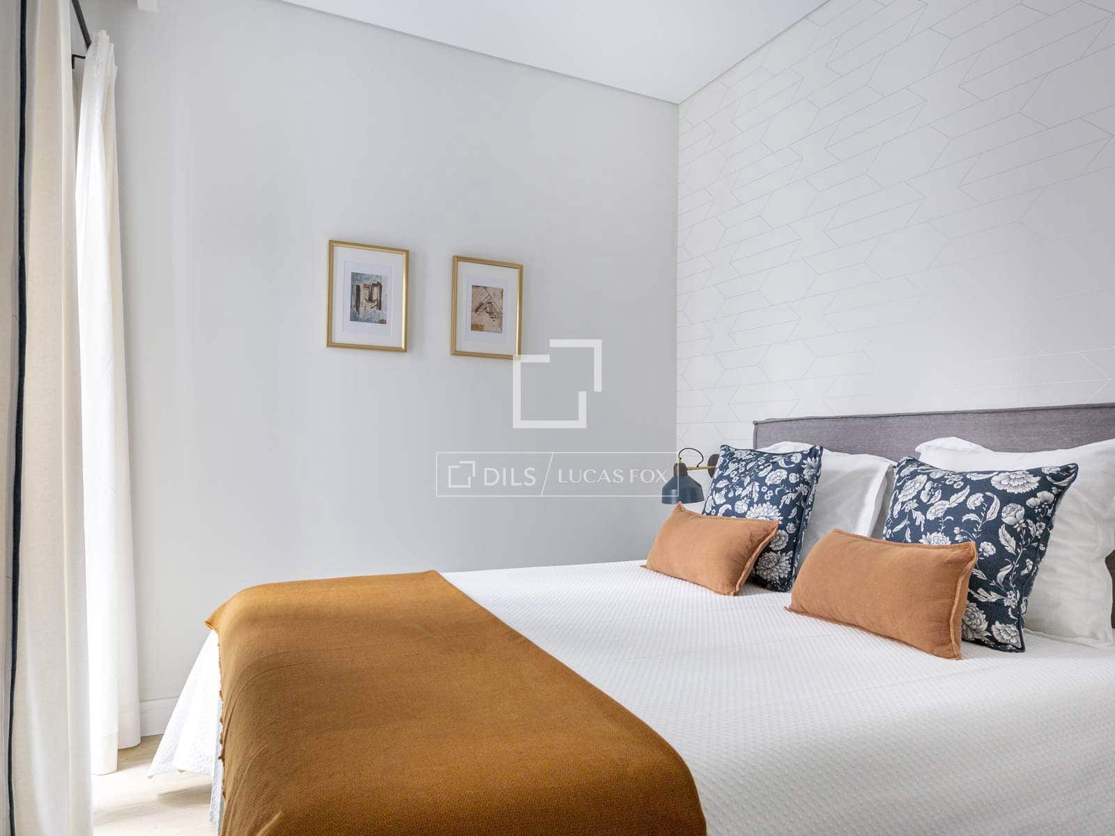 2 slaapkamer Appartement te huur in Madrid stad - € 3.400 (Ref: 9848400)