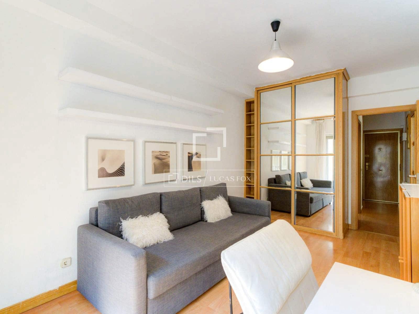 Apartamento para arrendar em Madrid cidade - 1 995 € (Ref: 9848402)
