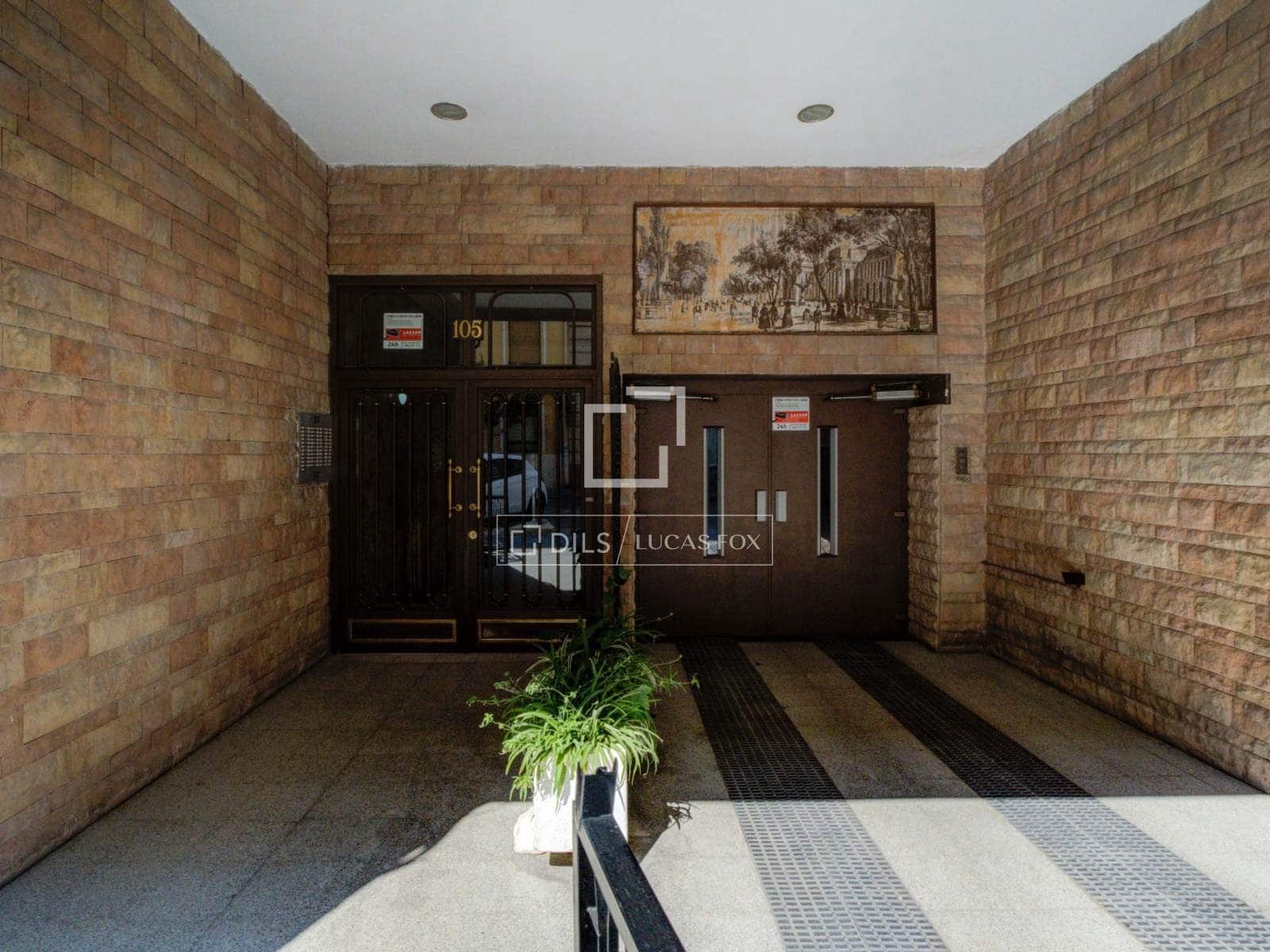 Apartamento para arrendar em Madrid cidade - 1 995 € (Ref: 9848402)