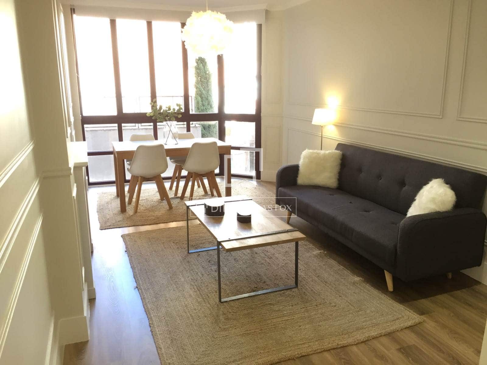 1 quarto Apartamento para arrendar em Madrid cidade - 2 095 € (Ref: 9848403)