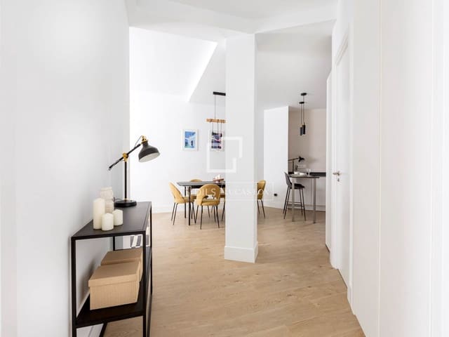 4 soveværelse Lejlighed til leje i Madrid by - € 3.150 (Ref: 9849825)