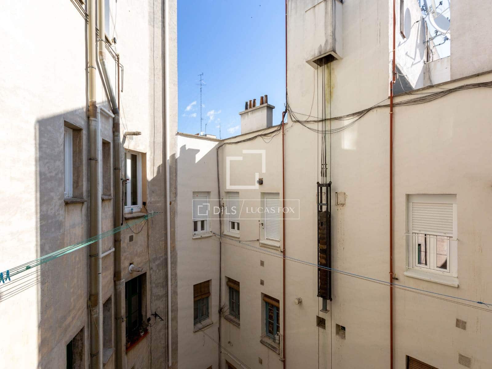 4 soveværelse Lejlighed til leje i Madrid by - € 3.150 (Ref: 9849825)