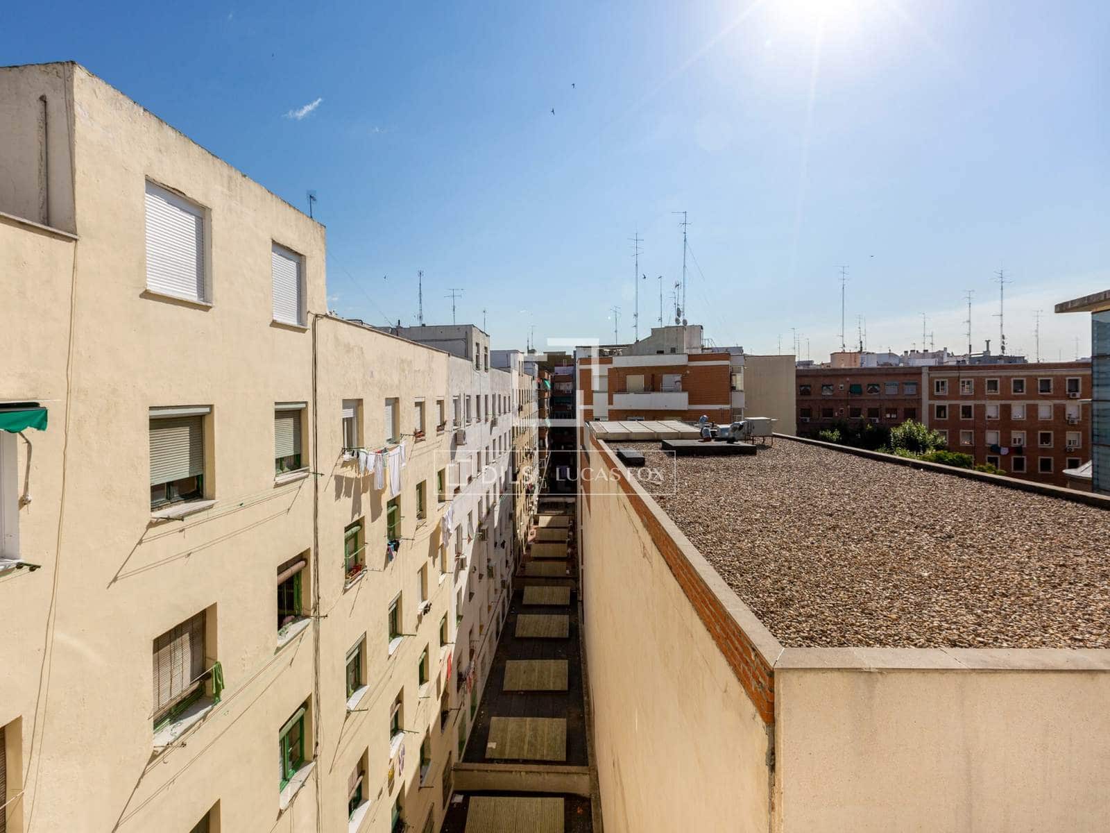 4 soveværelse Lejlighed til leje i Madrid by - € 3.150 (Ref: 9849825)