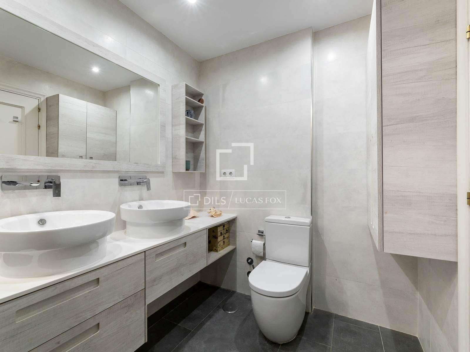 6 bedroom Villa for sale in Majadahonda with pool garage - € 1,150,000 (Ref: 9850053)
