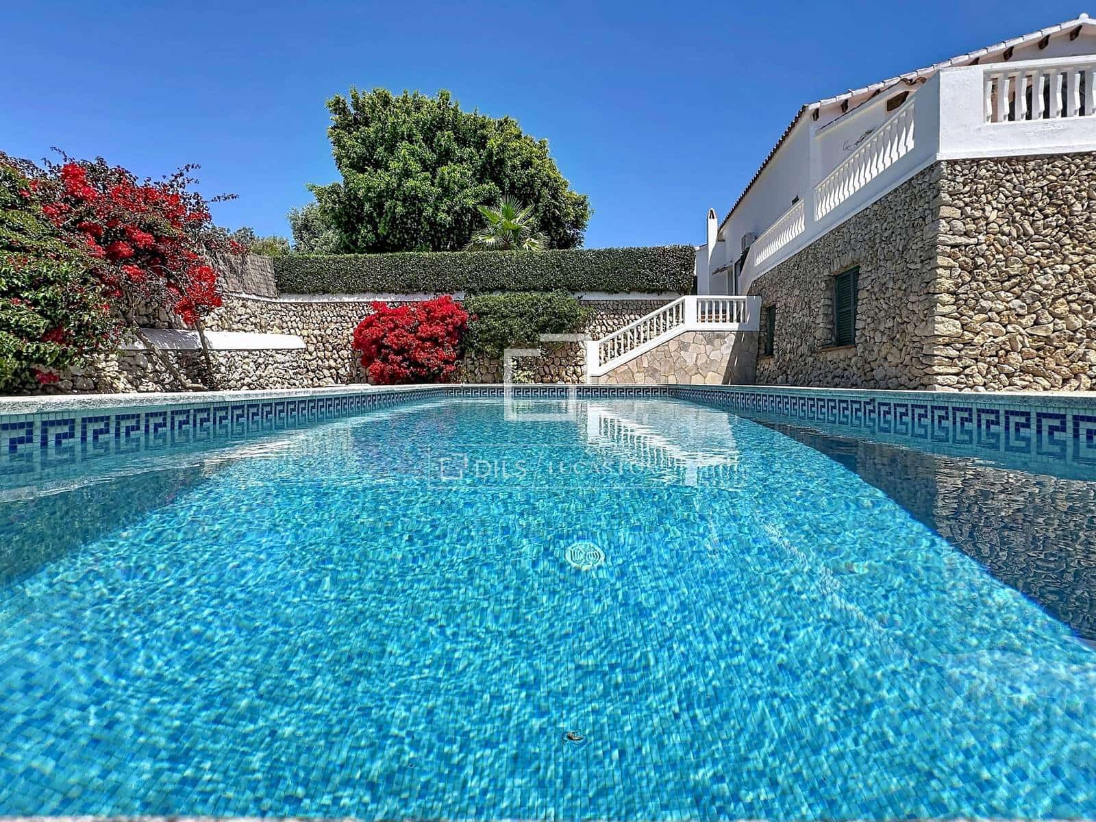 5 soveværelse Villa til salg i Alayor / Alaior med swimmingpool - € 980.000 (Ref: 9850054)